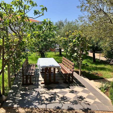 Lovrečica Apartments Markelj מראה חיצוני תמונה